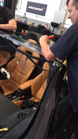 Windscreen Repair and Replacement Service in Melbourne