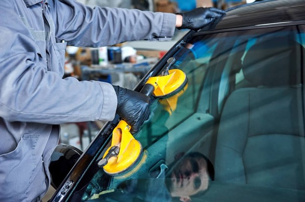 Windshield Replacement Process in Melbourne
